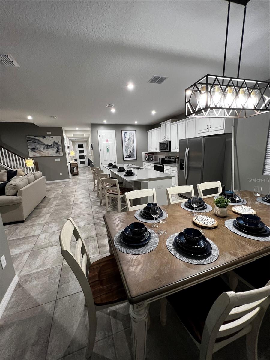 SOLARA RESIDENCE VACATION VILLAS REP - Residential