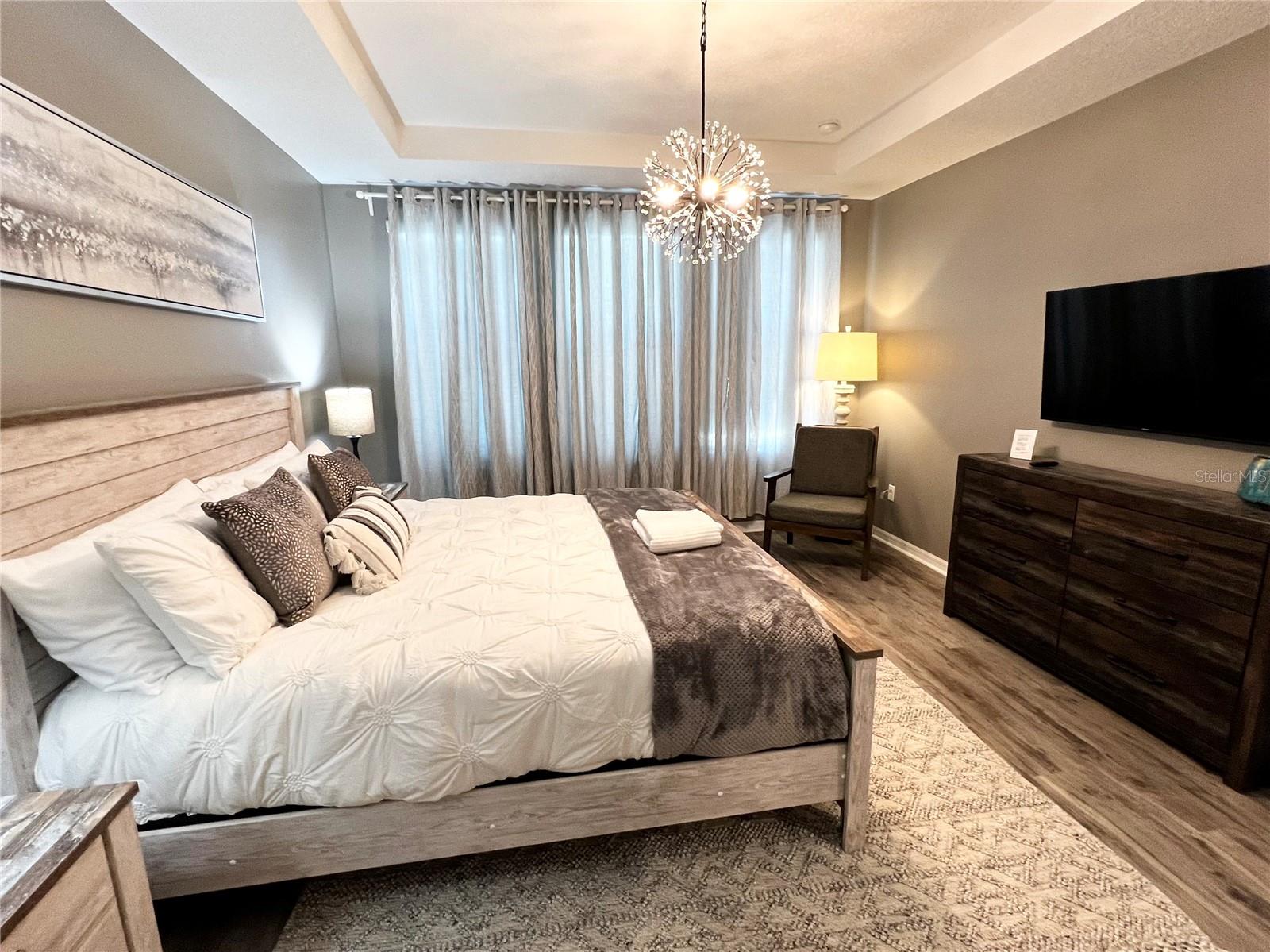 SOLARA RESIDENCE VACATION VILLAS REP - Residential