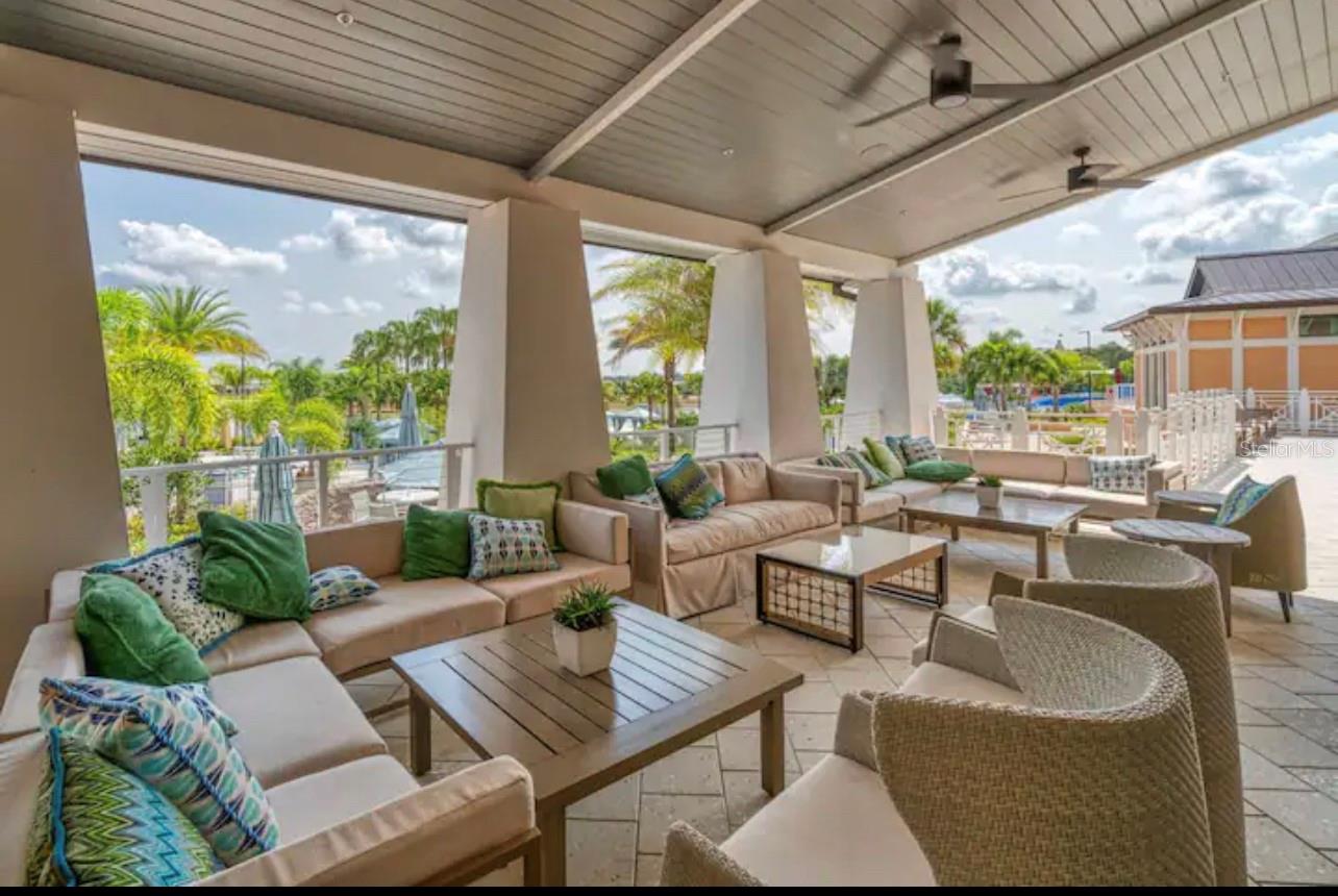 SOLARA RESIDENCE VACATION VILLAS REP - Residential