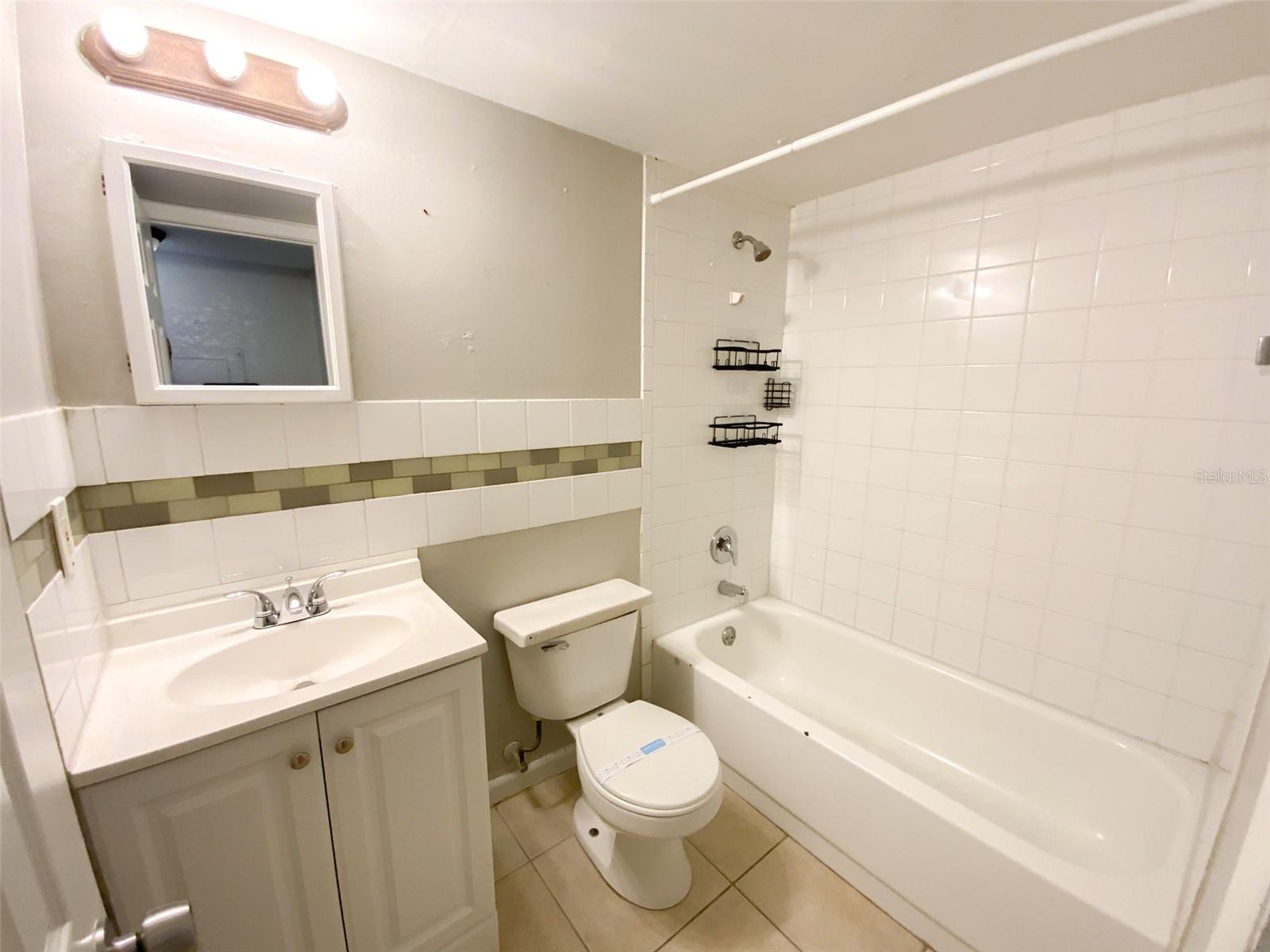 CLEWELL HEIGHTS SECOND ADDITIO - Residential Lease