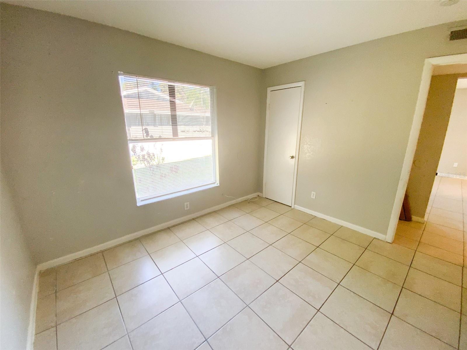 CLEWELL HEIGHTS SECOND ADDITIO - Residential Lease