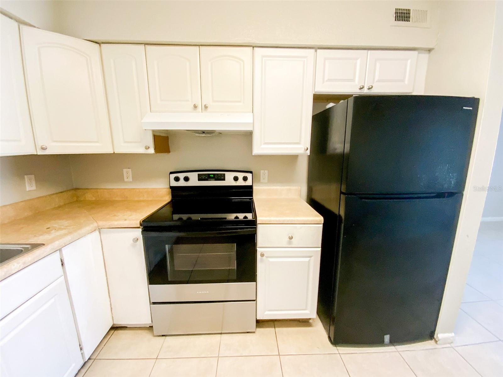 CLEWELL HEIGHTS SECOND ADDITIO - Residential Lease