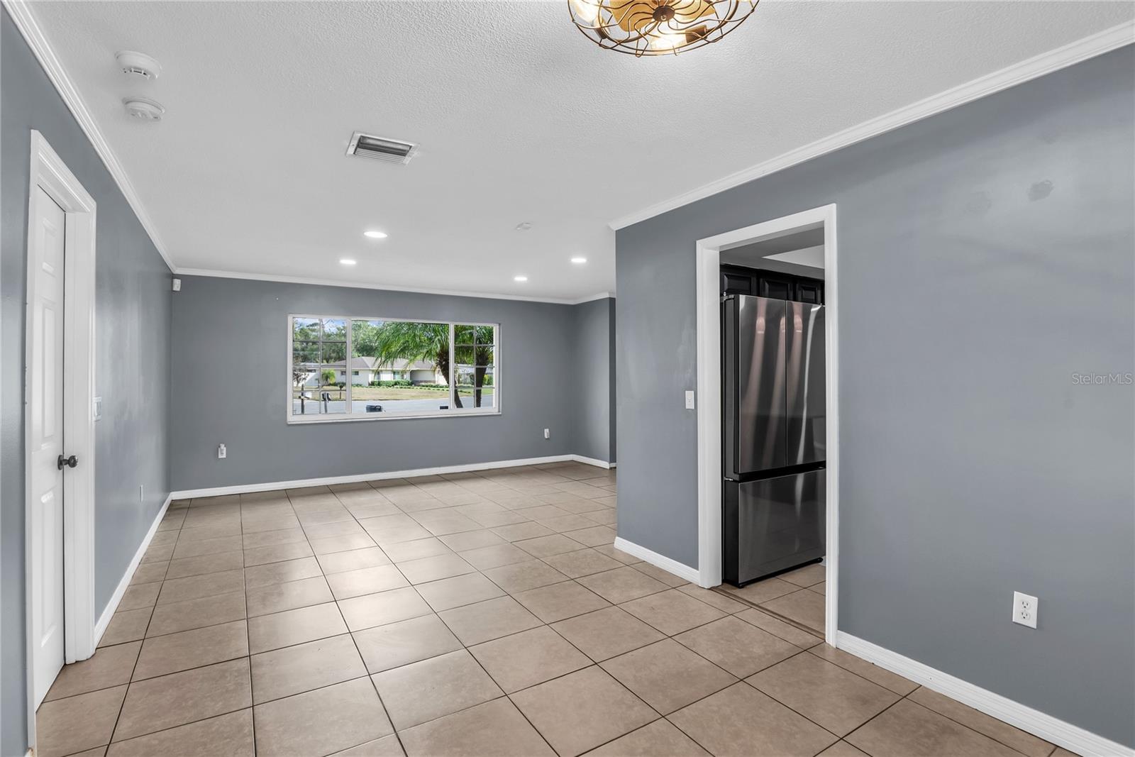 LAKE DORA PINES - Residential