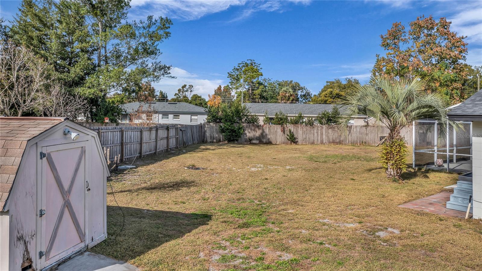 LAKE DORA PINES - Residential