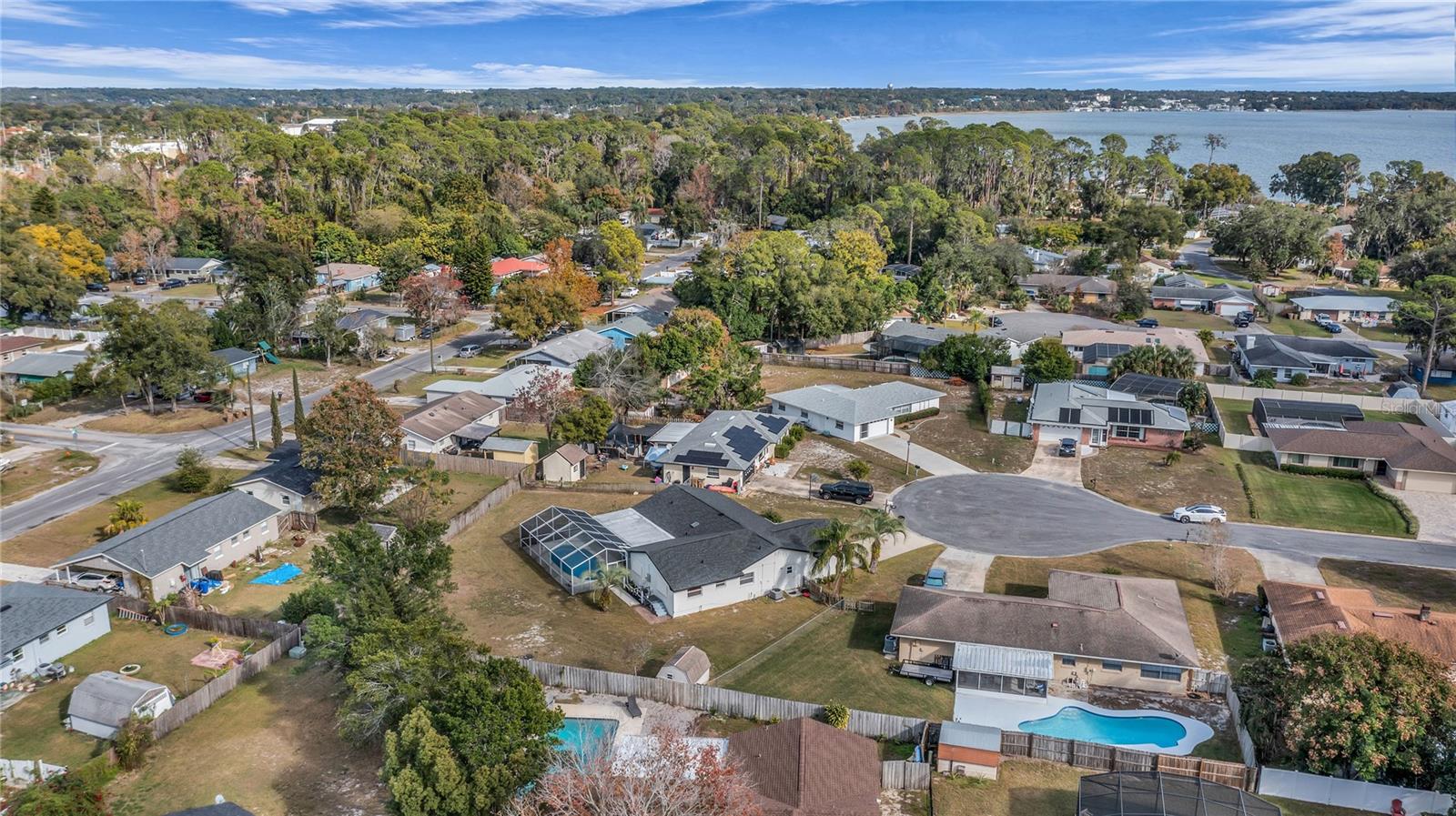 LAKE DORA PINES - Residential