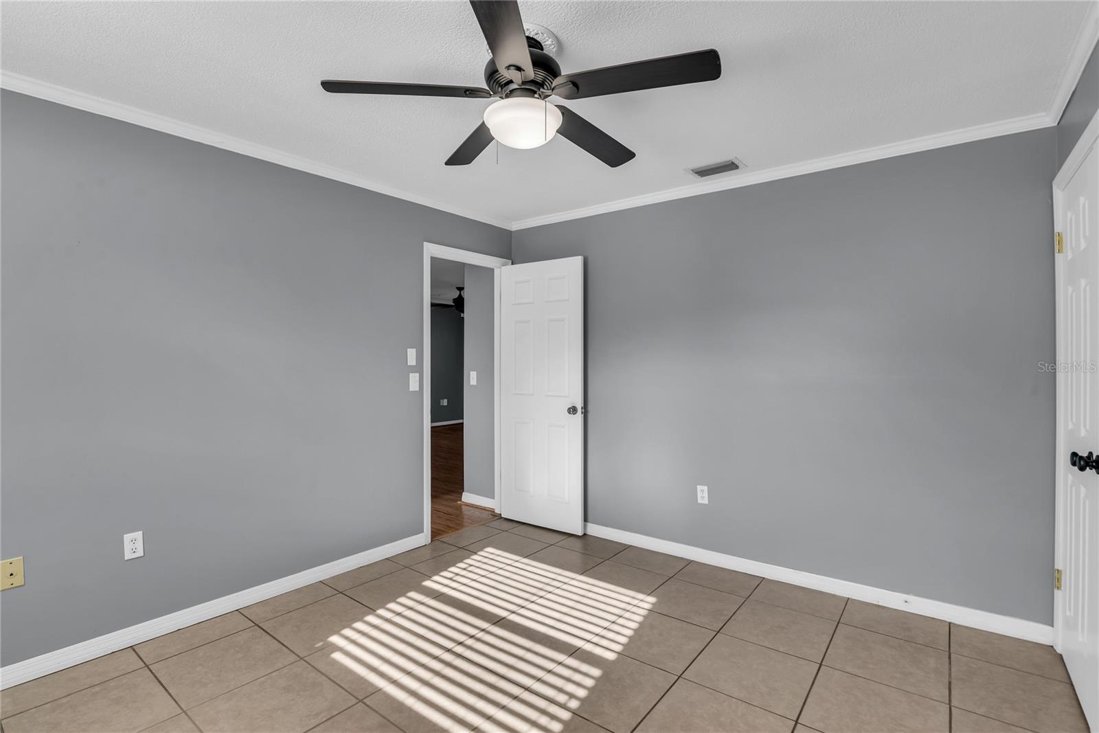 LAKE DORA PINES - Residential