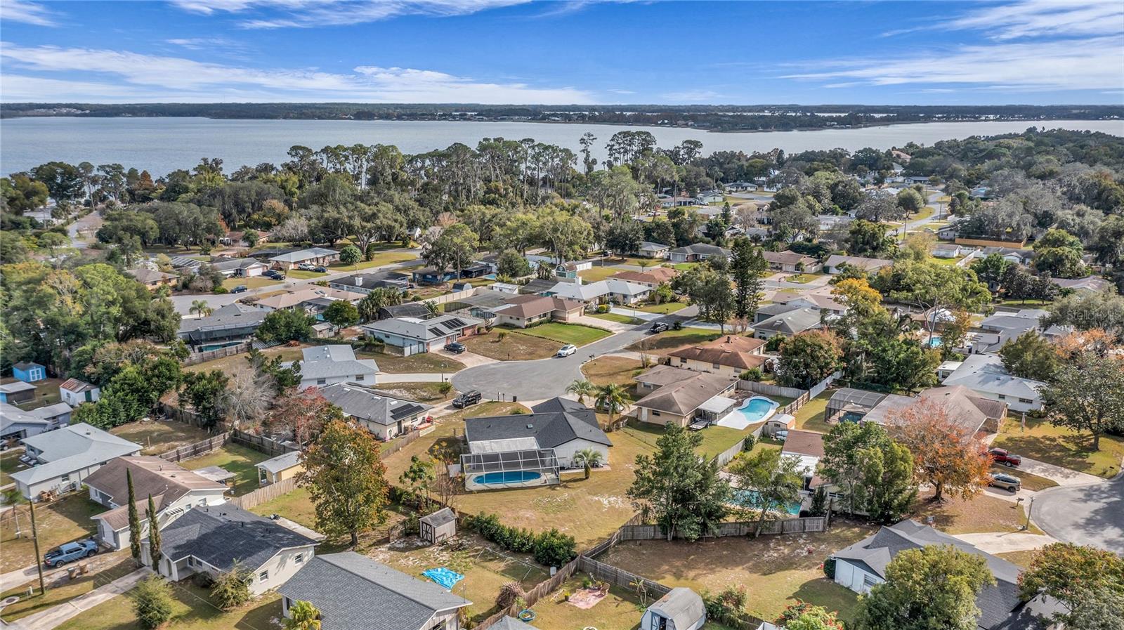 LAKE DORA PINES - Residential