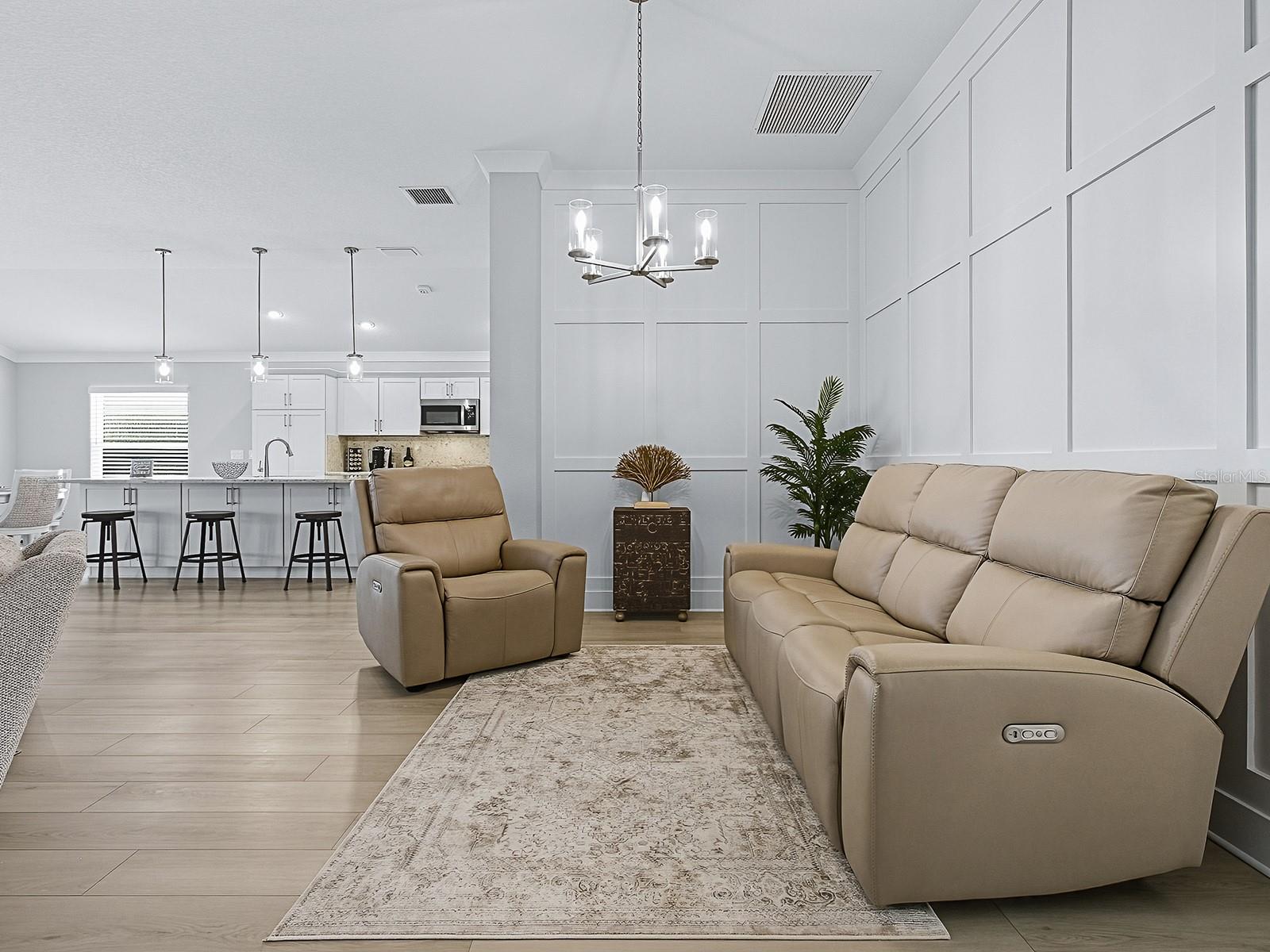 VILLAGES OF SOUTHERN OAKS - Residential