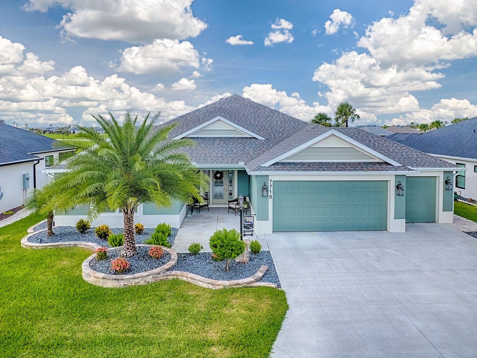 VILLAGES OF SOUTHERN OAKS - Residential