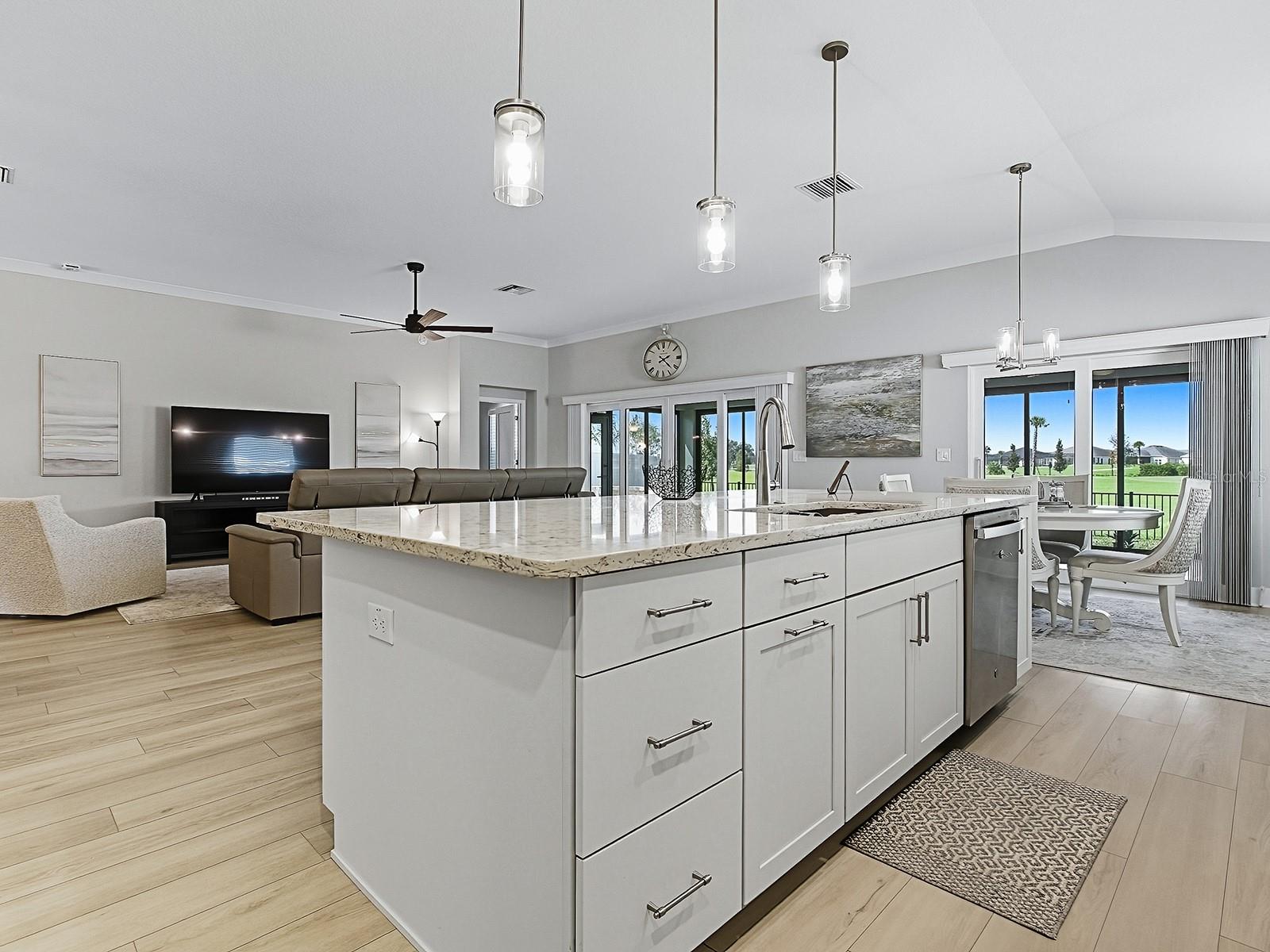 VILLAGES OF SOUTHERN OAKS - Residential