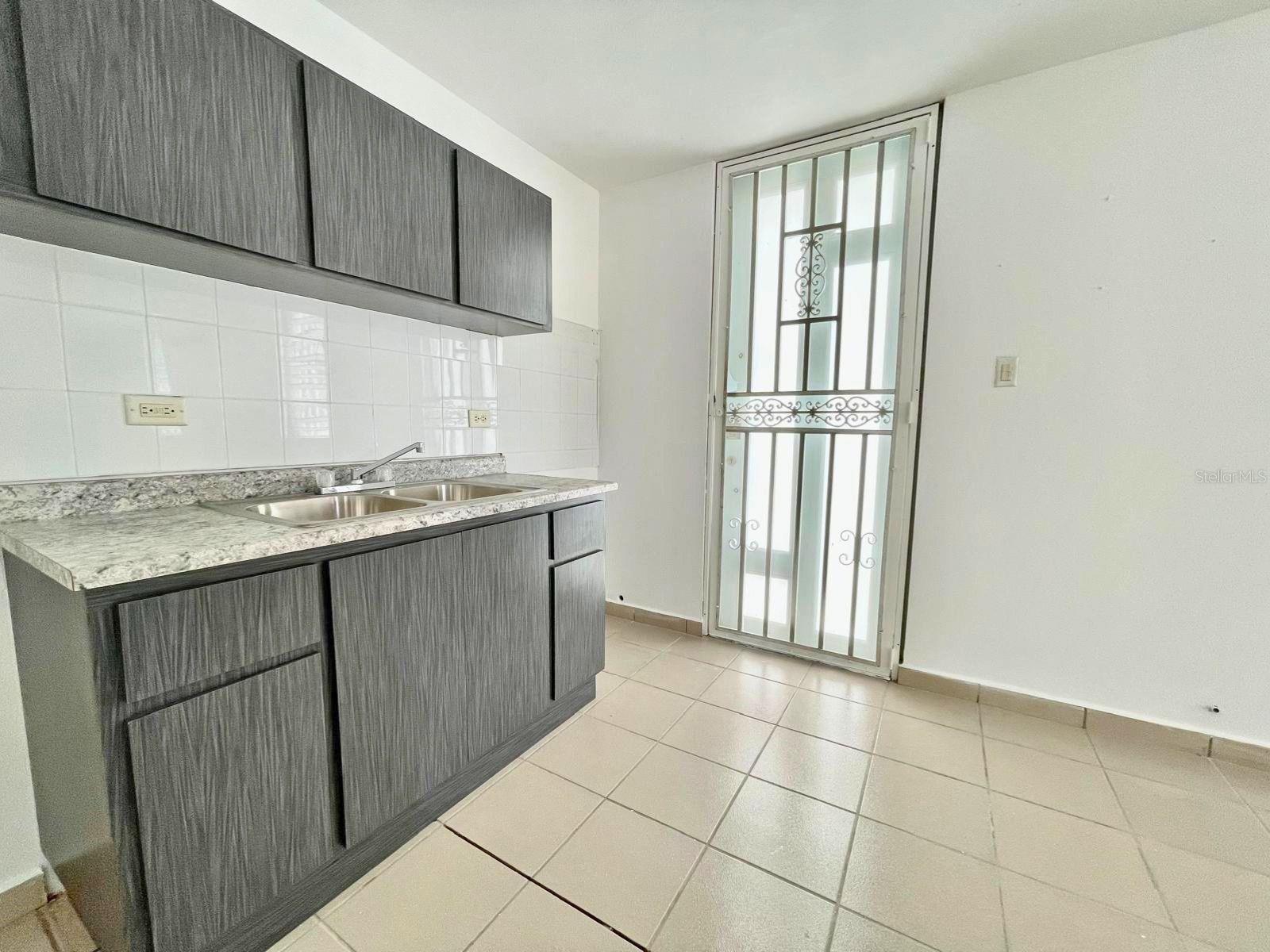 BRISAS DEL VALLE - Residential