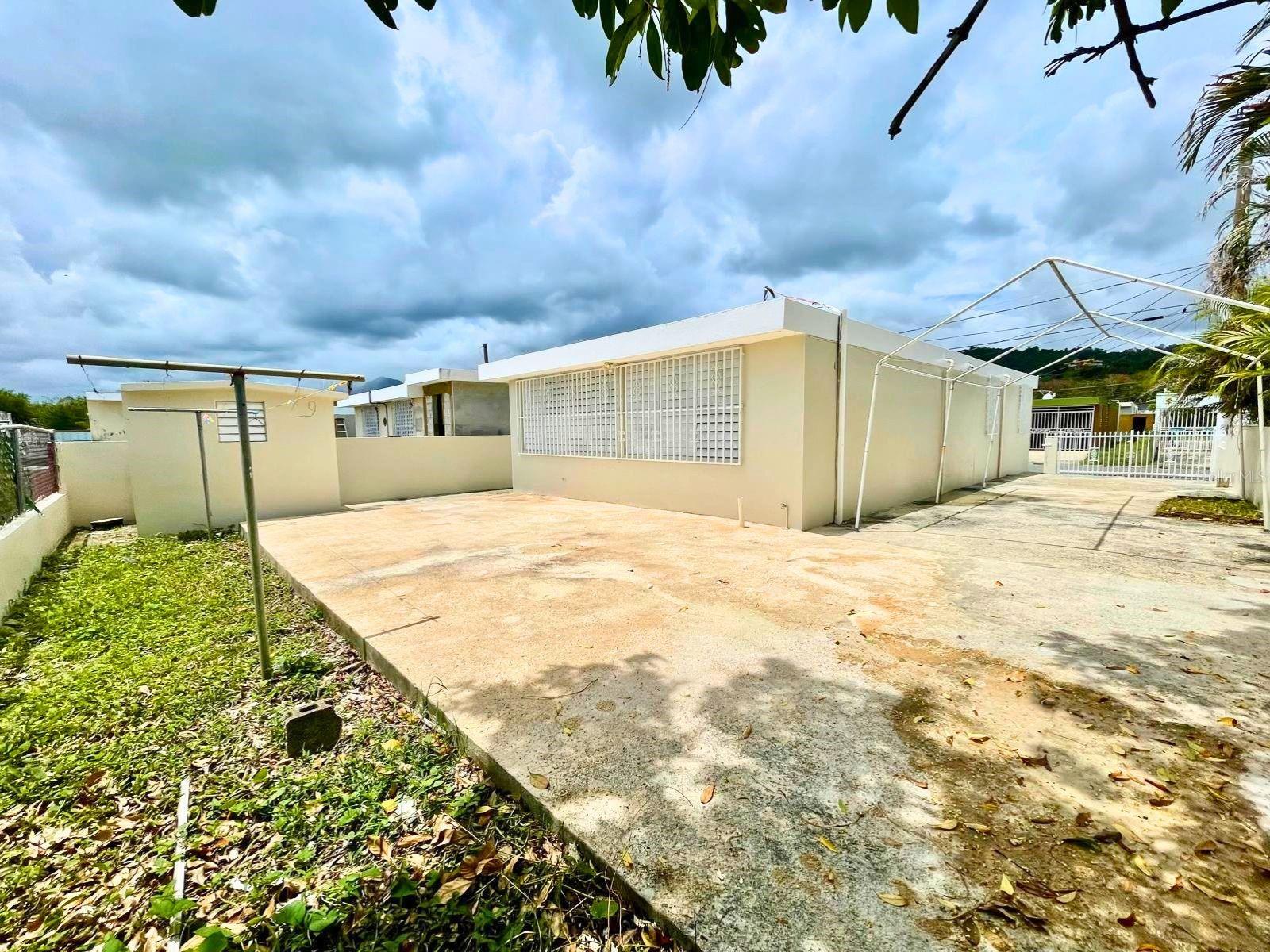 BRISAS DEL VALLE - Residential