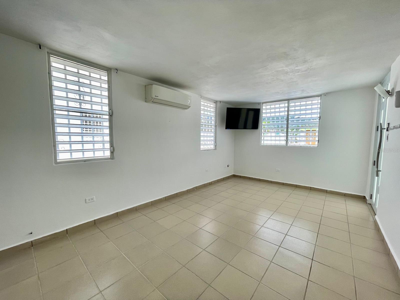 BRISAS DEL VALLE - Residential