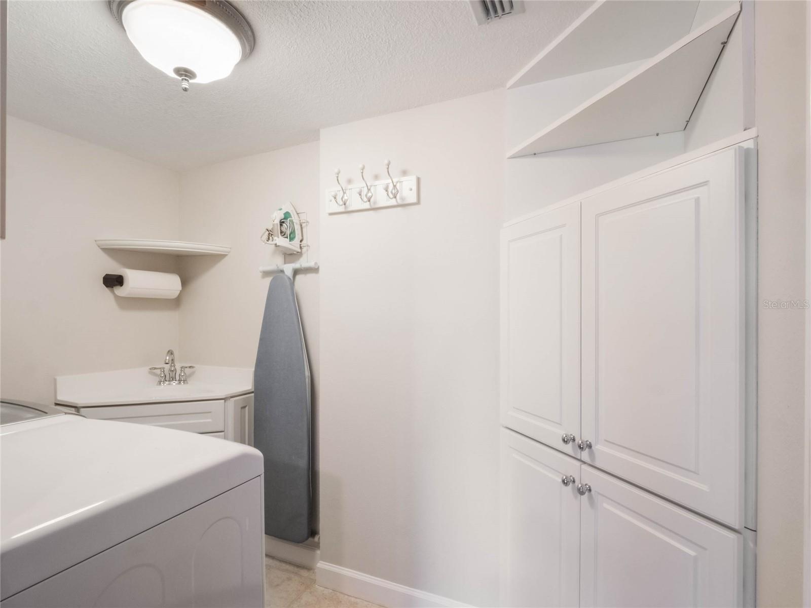 BAY VIEW RESERVE - Residential Lease