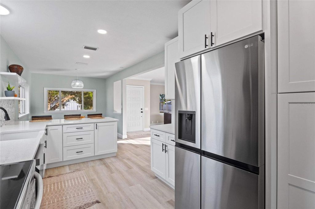 Photo of 5209 1st Avenue W, Bradenton, FL 34209 (MLS # A4686261)