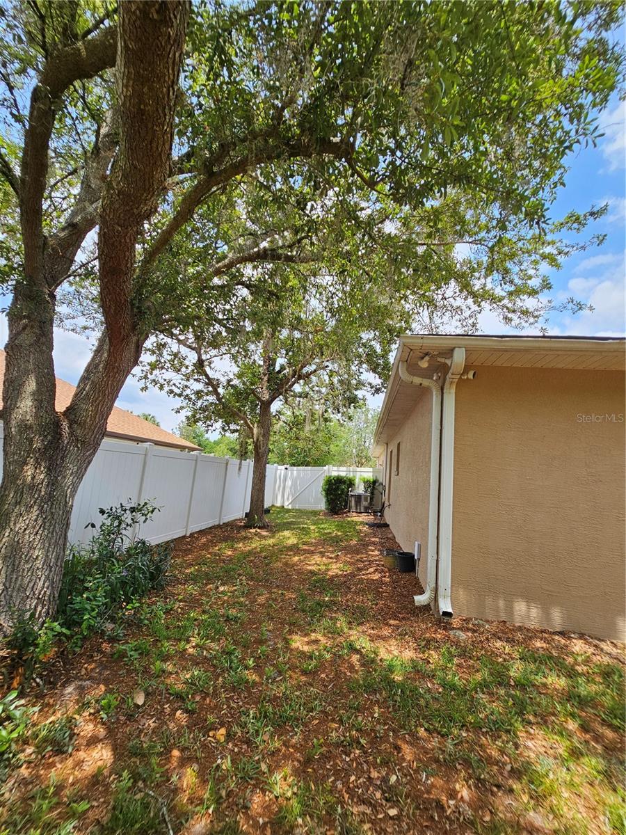 MAJESTIC OAKS SECOND ADD - Residential