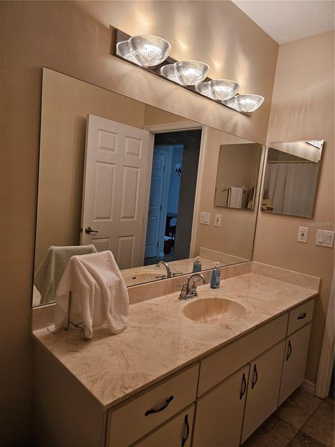 Tiny photo for 5280 SW 88th Place, Ocala, FL 34476 (MLS # R4911241)