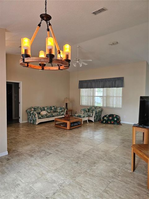 Tiny photo for 5280 SW 88th Place, Ocala, FL 34476 (MLS # R4911241)