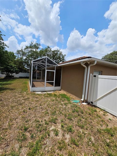 Tiny photo for 5280 SW 88th Place, Ocala, FL 34476 (MLS # R4911241)