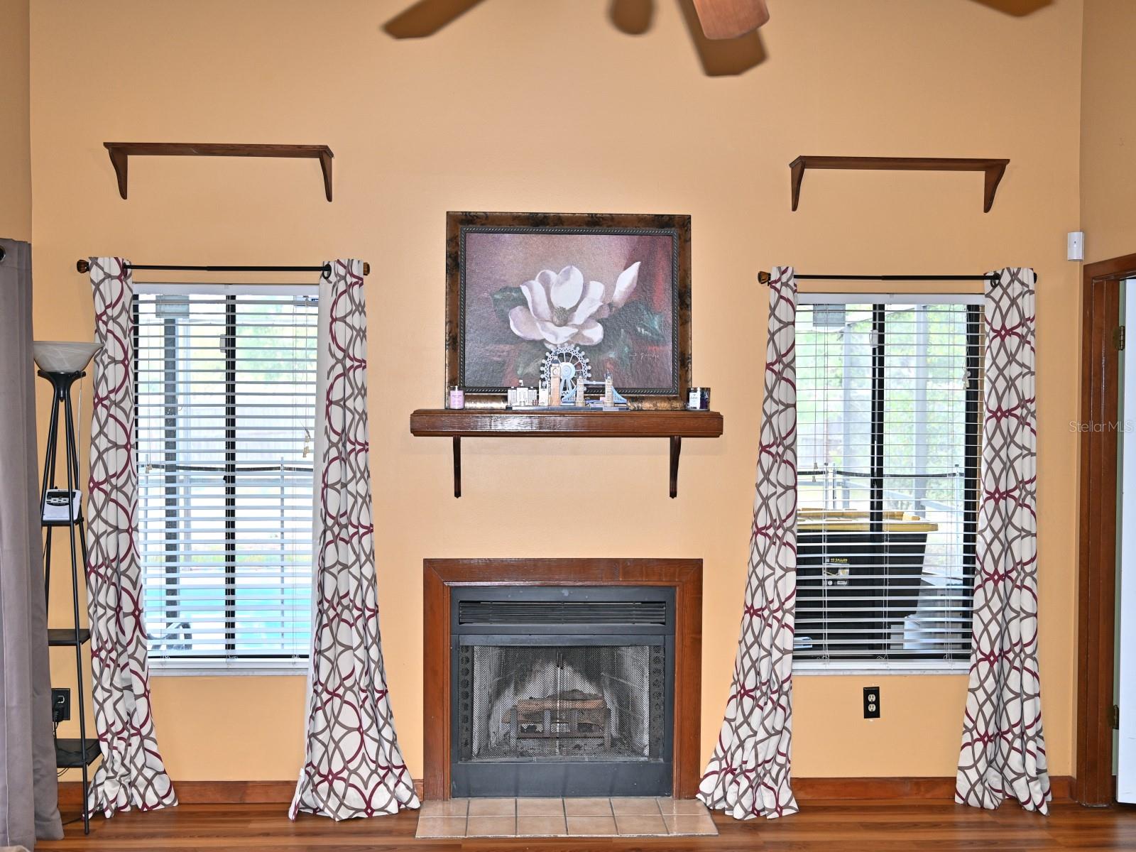 SUMMERBROOKE - Residential