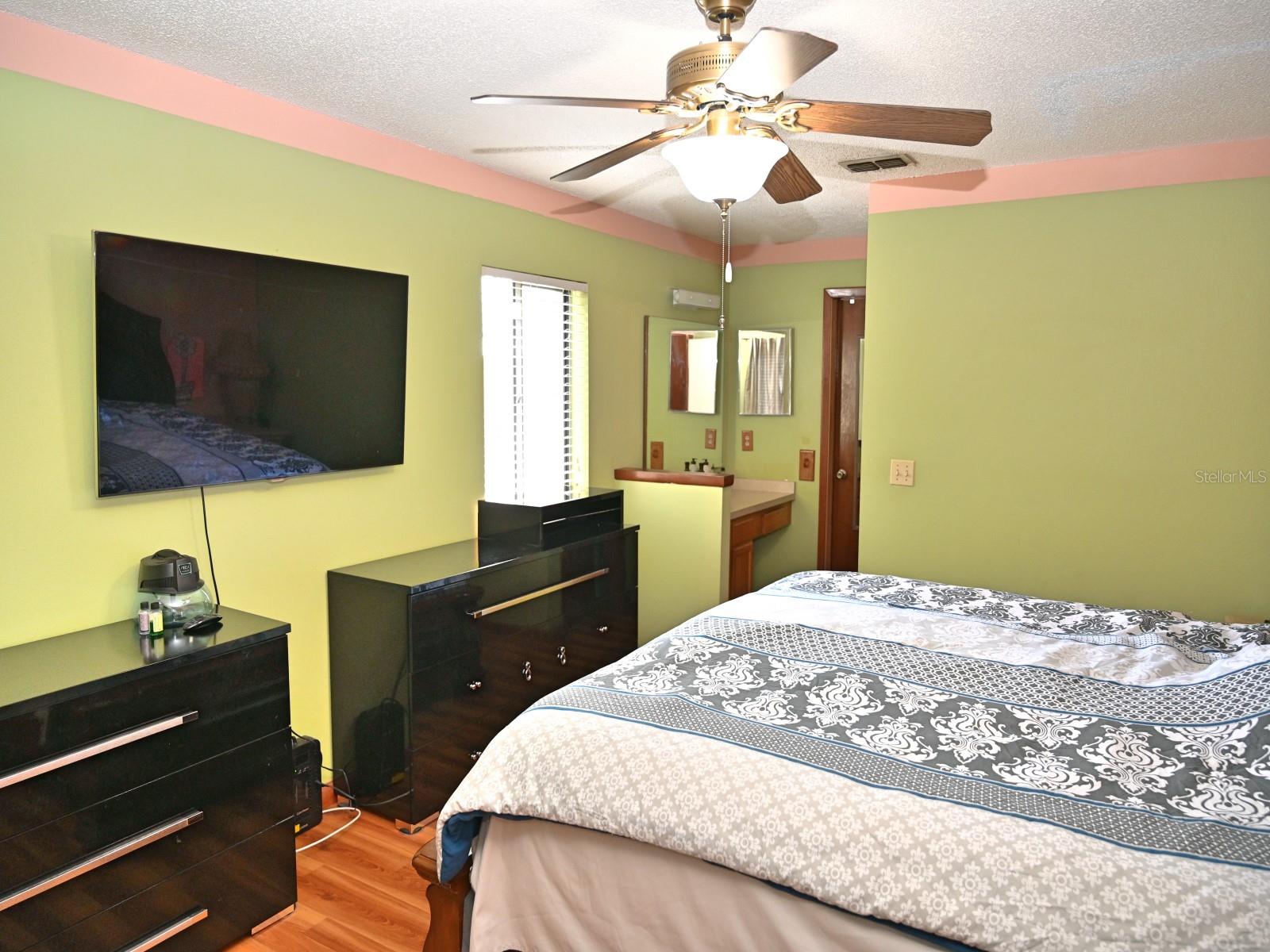 SUMMERBROOKE - Residential