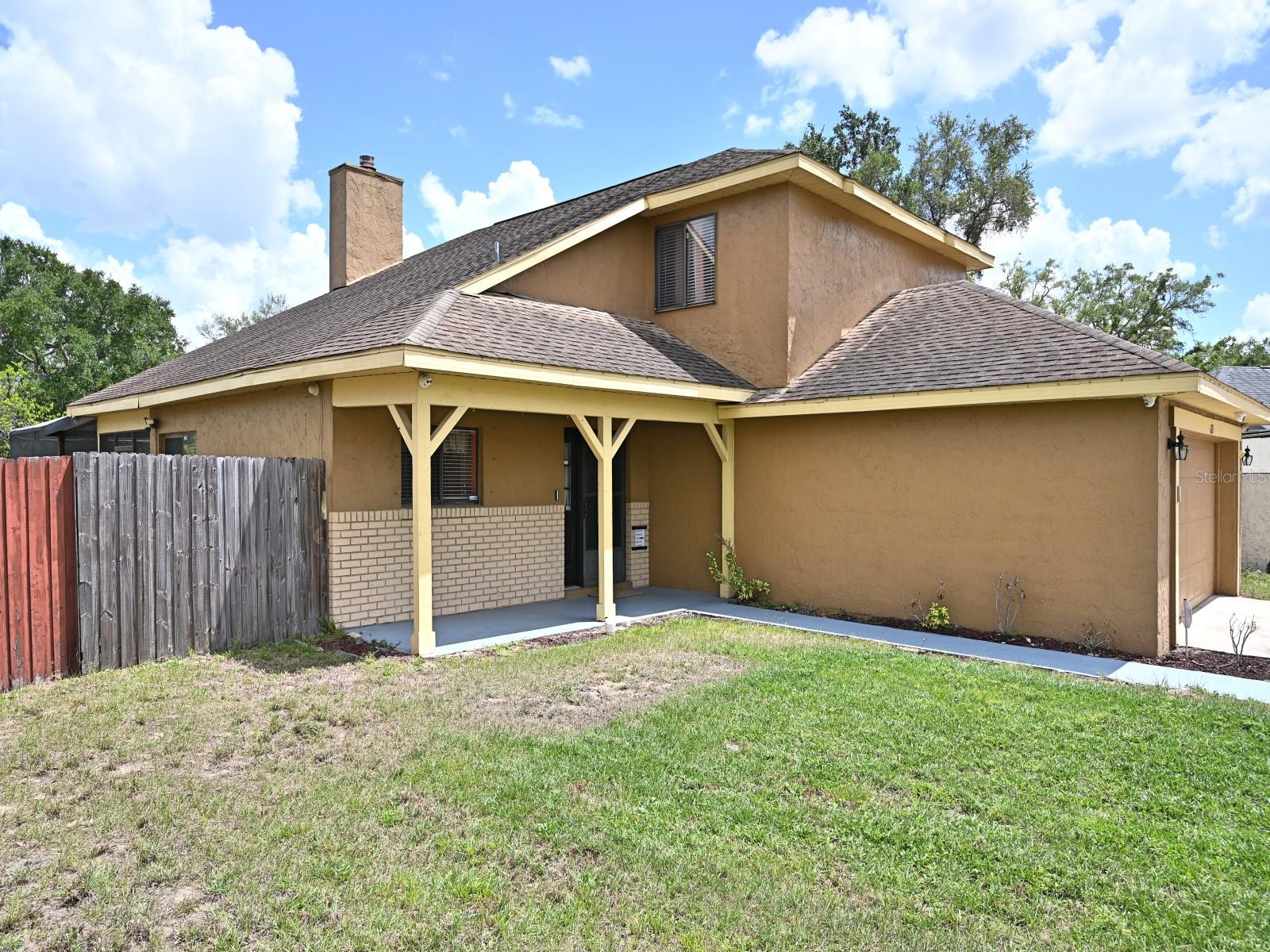 SUMMERBROOKE - Residential