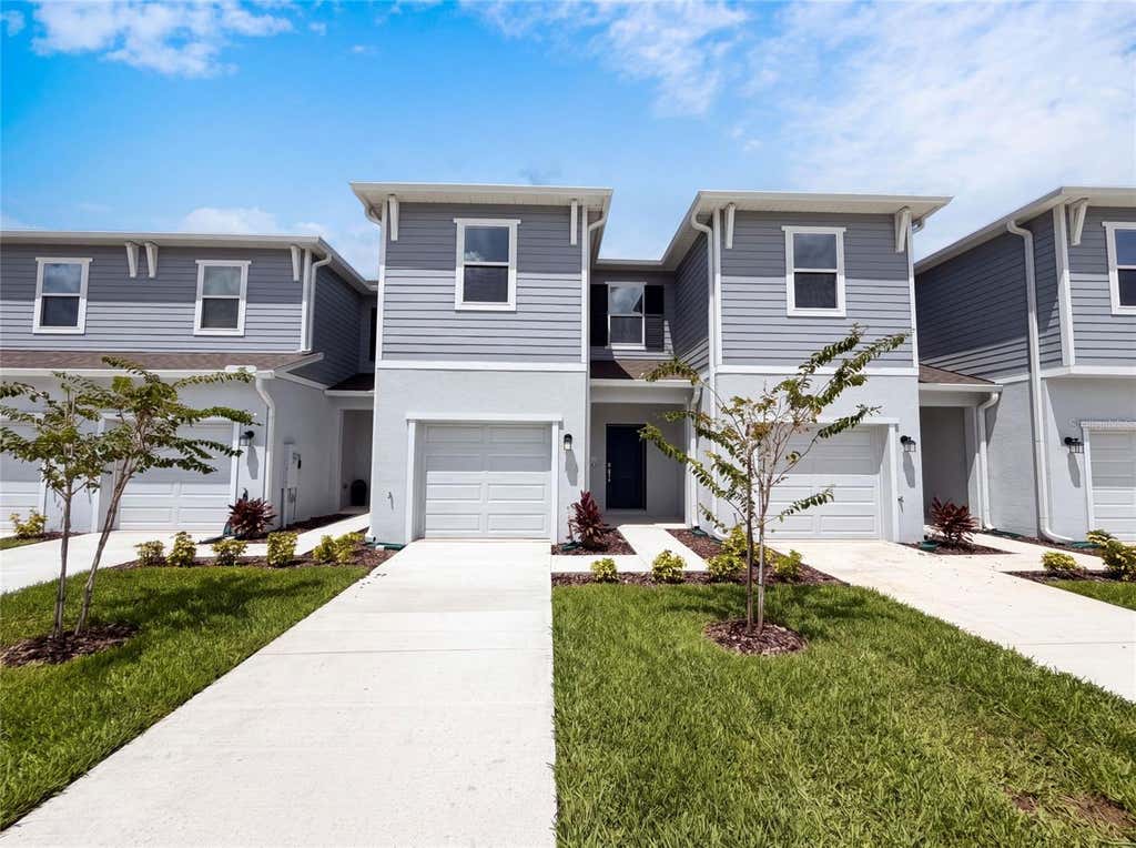 Photo of 3110 Kurtz Terrace, Davenport, FL 33837 (MLS # O6434254)