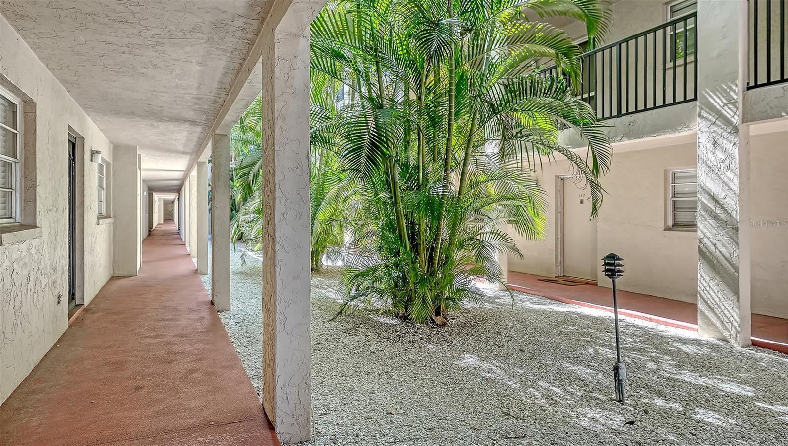 PLAZA GARDENS - Residential