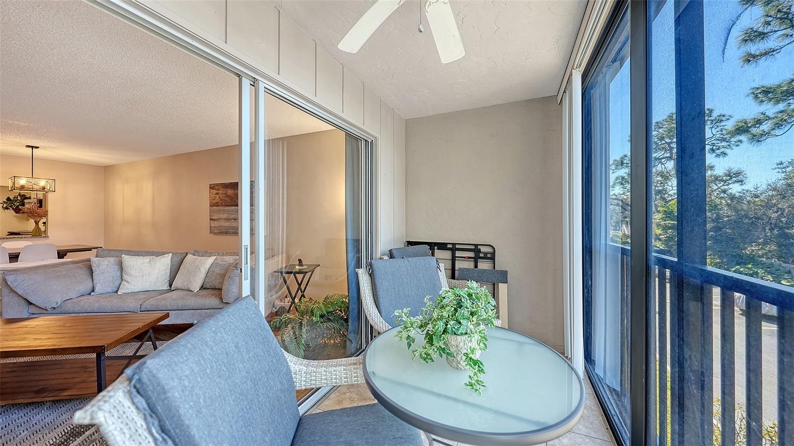 PLAZA GARDENS - Residential