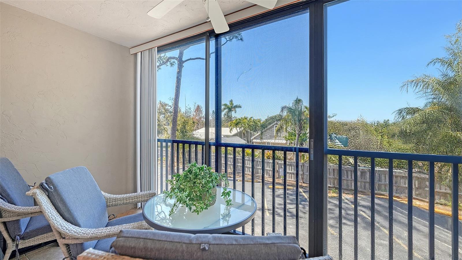 PLAZA GARDENS - Residential