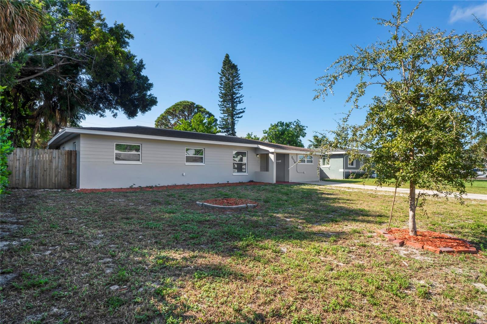 POINT TERRACE SUB - Residential