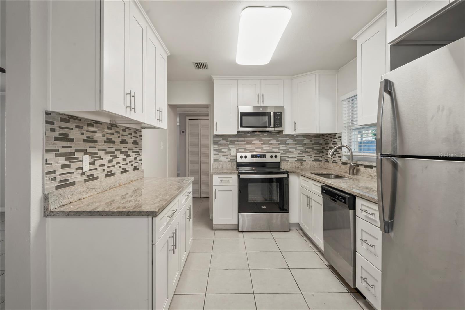 POINT TERRACE SUB - Residential