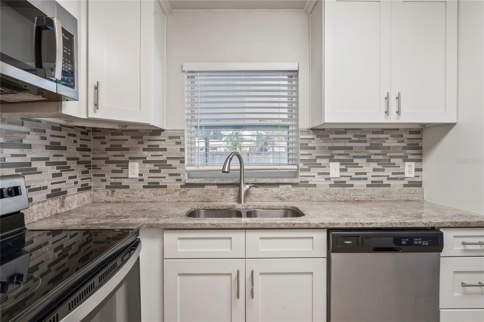 POINT TERRACE SUB - Residential