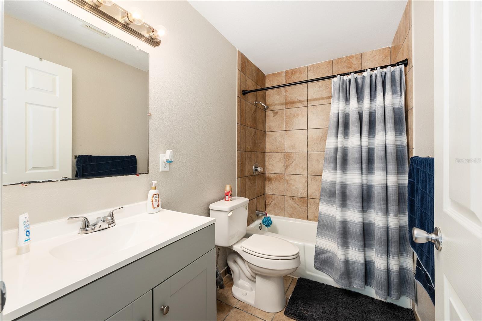 OCALA RDG UN 03 - Residential