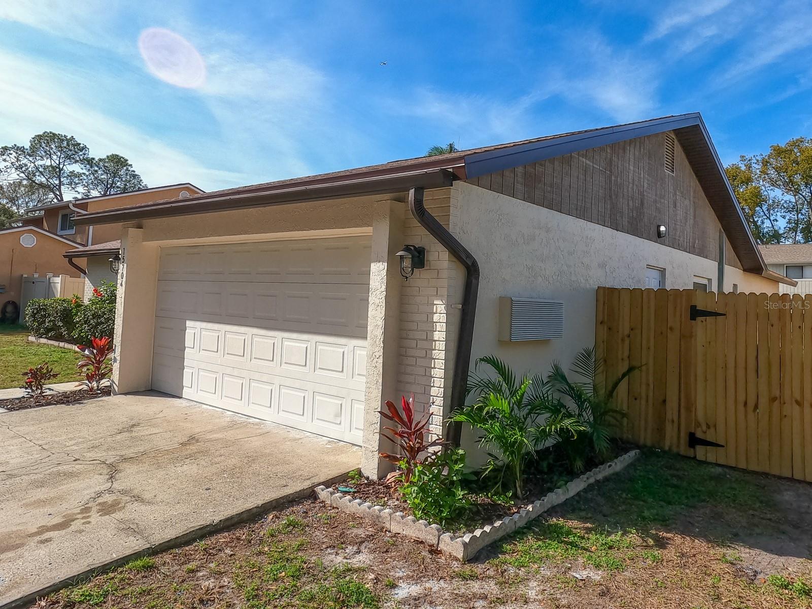 COUNTRY PLACE UNIT 3 B - Residential