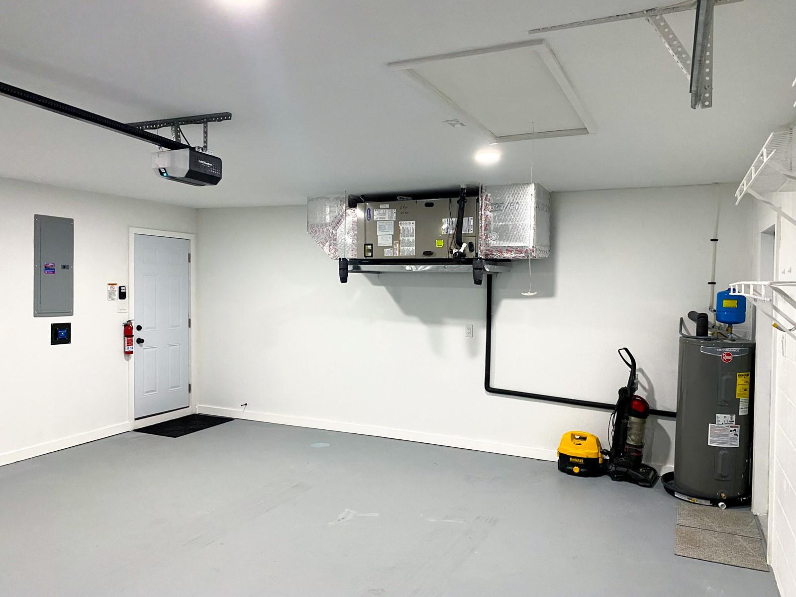 COUNTRY PLACE UNIT 3 B - Residential