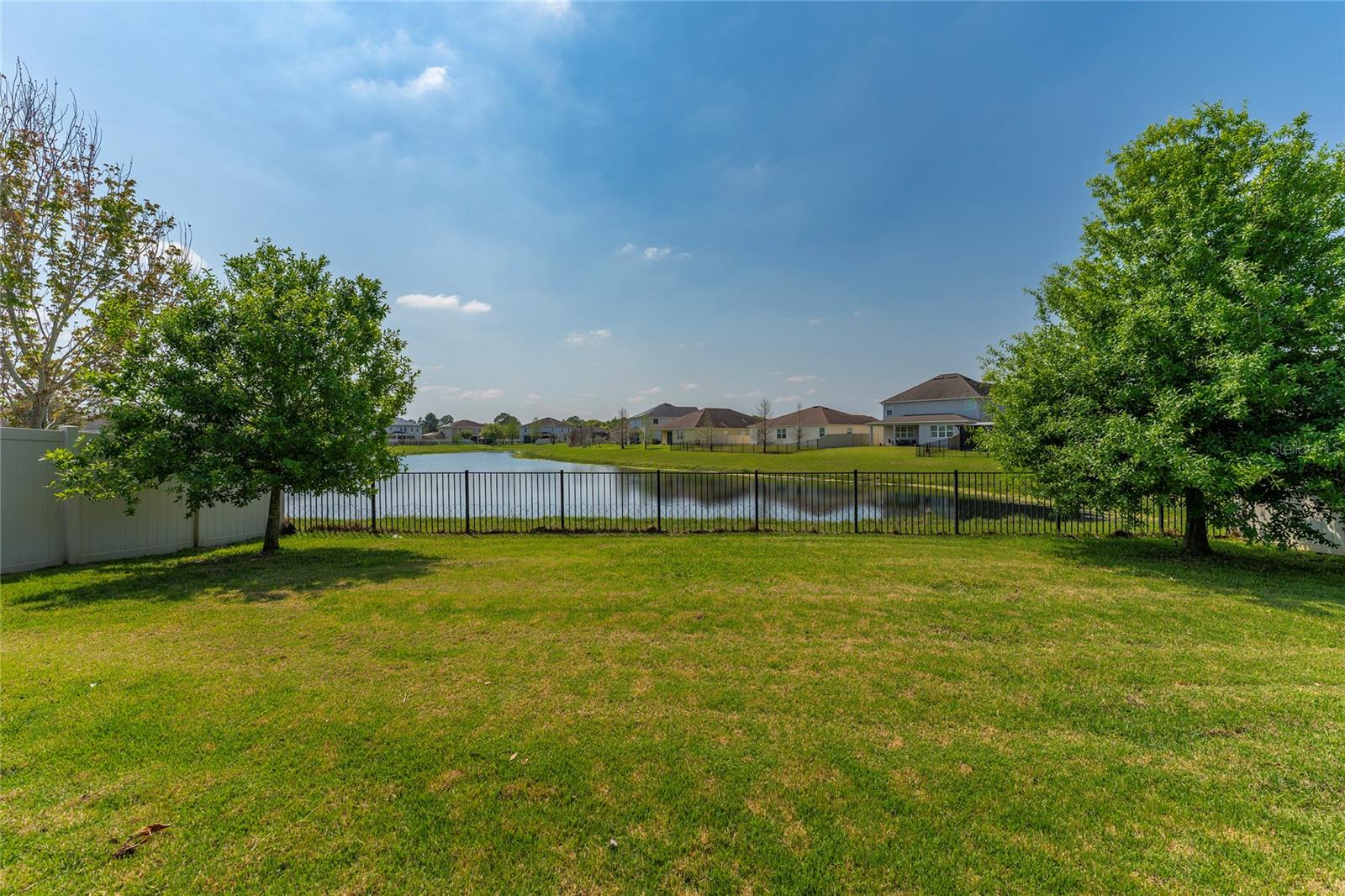 SAWGRASS POINTE PH 2 - Residential