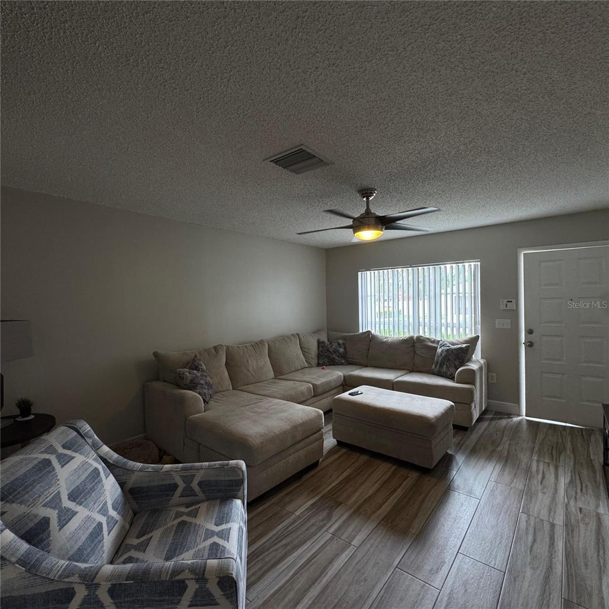 THE TWNHMS AT KENSINGTON PH - Residential