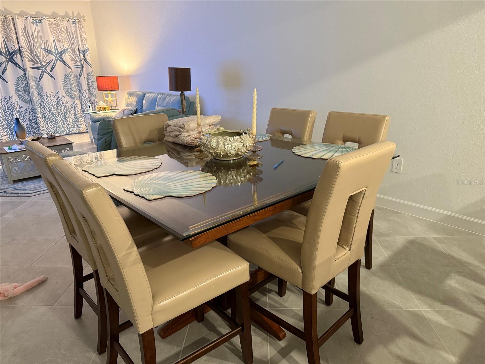 ISLAND LKS/COCO BAY - Residential Lease