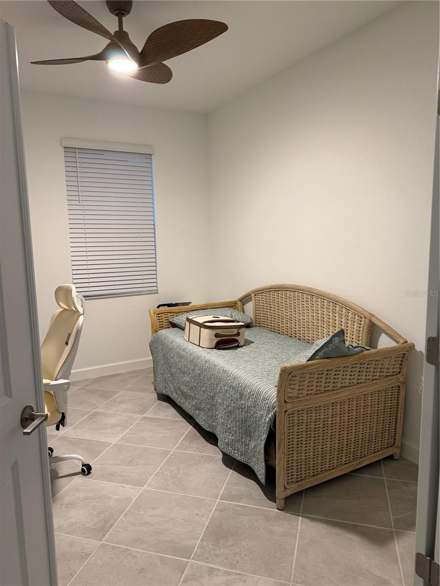 ISLAND LKS/COCO BAY - Residential Lease