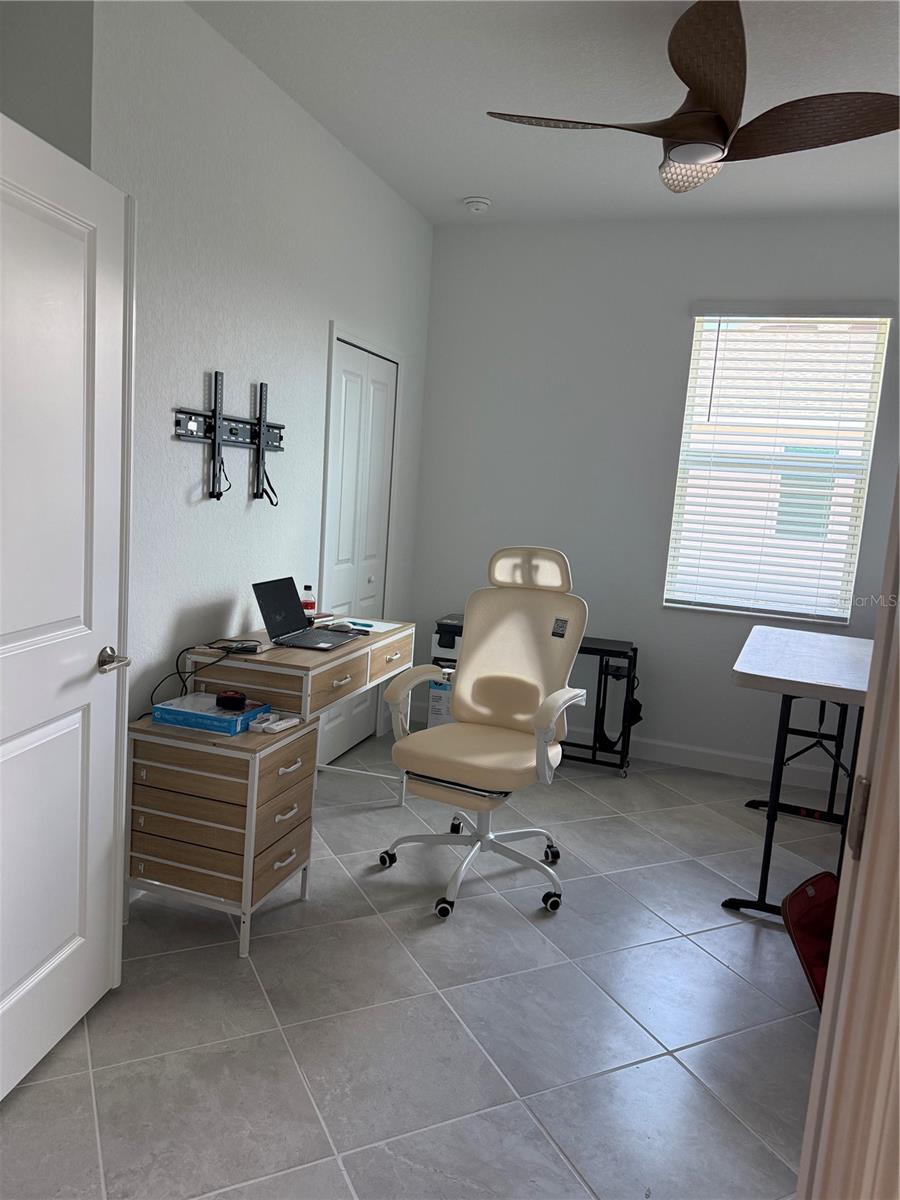 ISLAND LKS/COCO BAY - Residential Lease