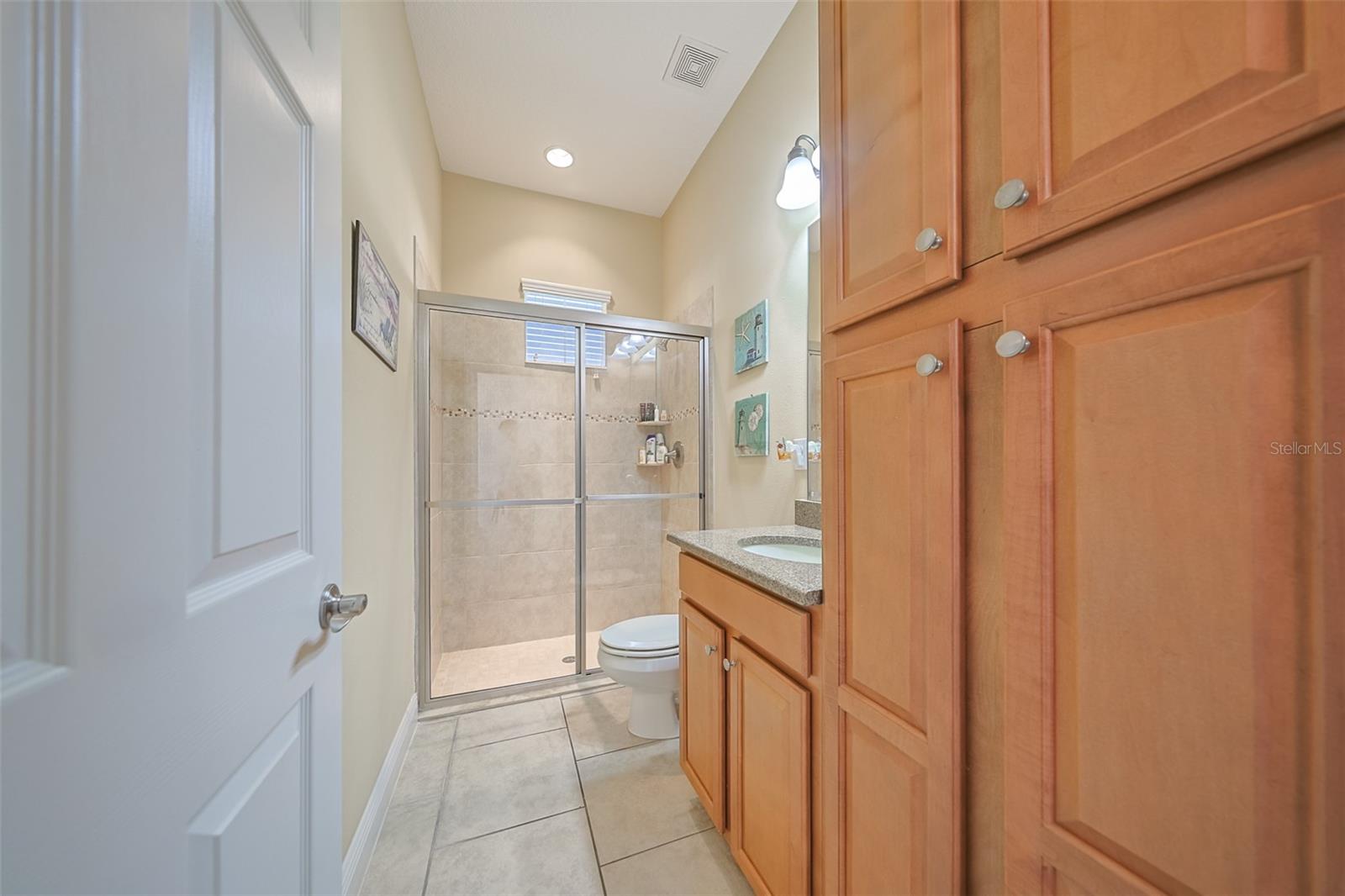 MIRABAY PH 3C-1 - Residential