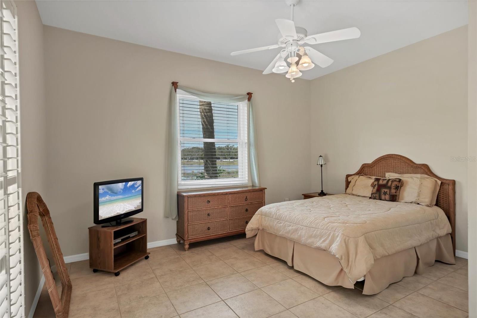 PARK TRACE ESTATES - Residential