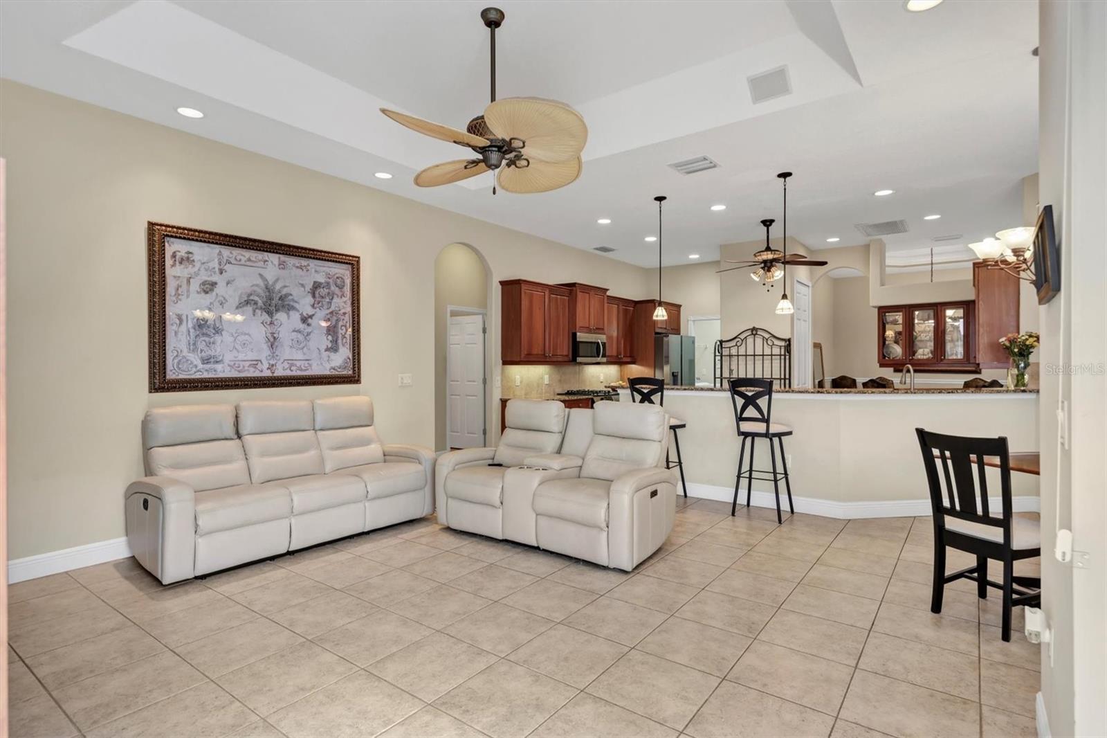 PARK TRACE ESTATES - Residential