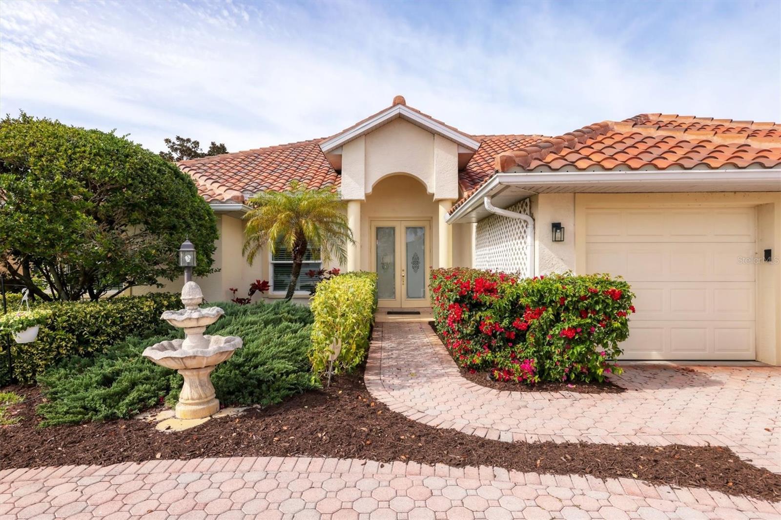 PARK TRACE ESTATES - Residential