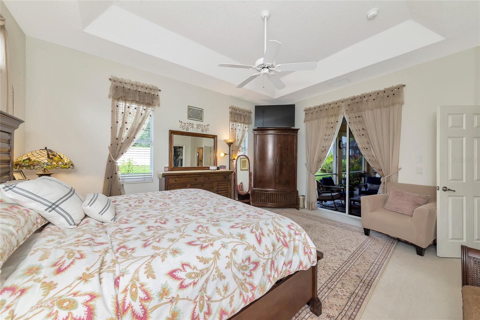 RIVER PLACE - Residential