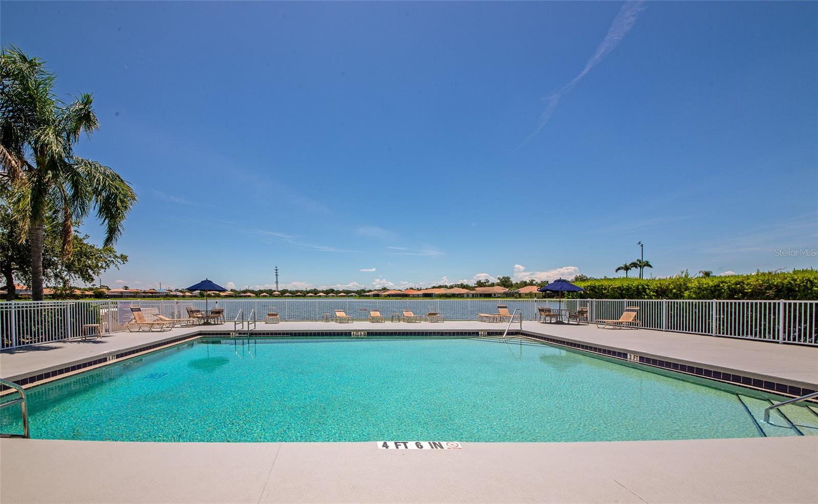 RIVER PLACE - Residential