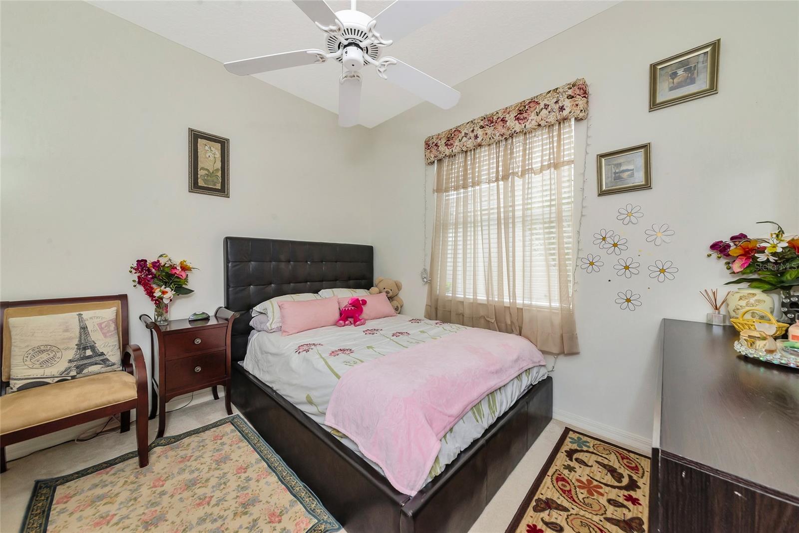 RIVER PLACE - Residential