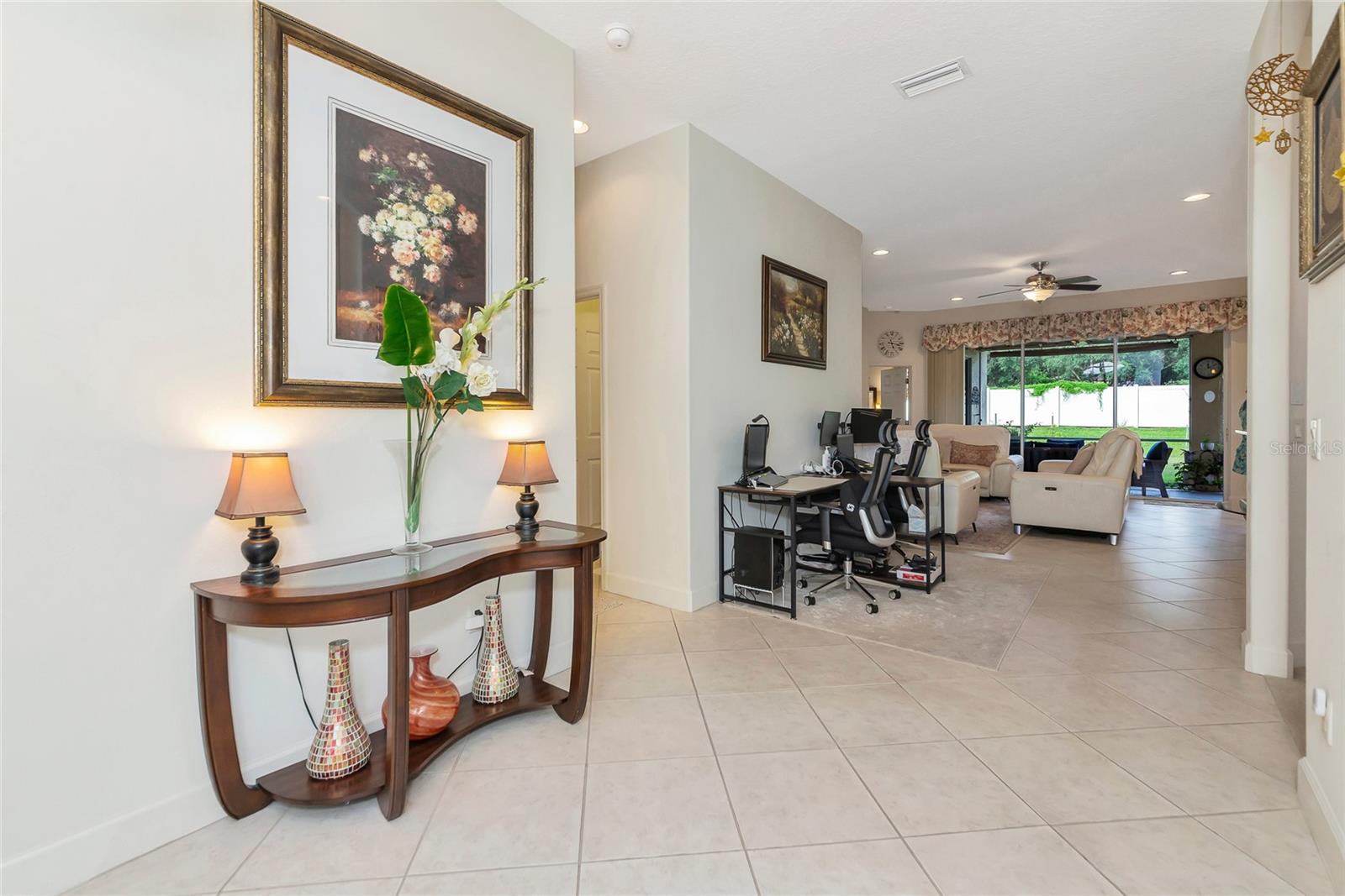 RIVER PLACE - Residential