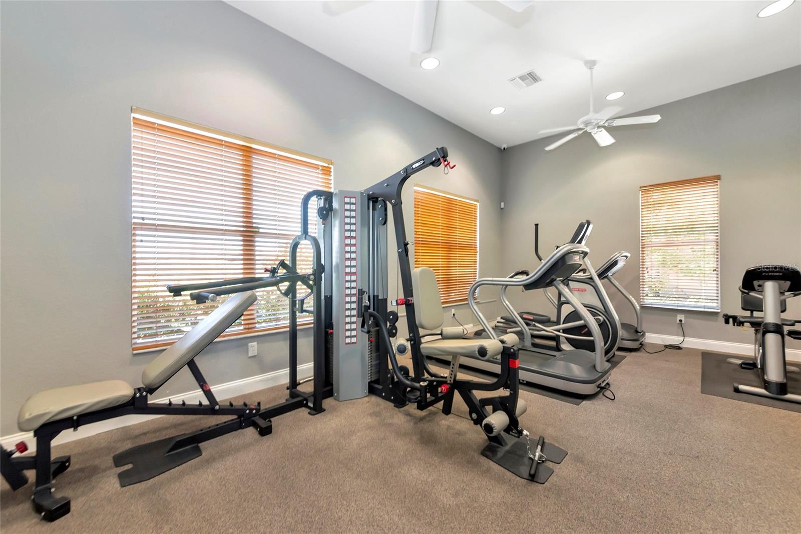 RIVER PLACE - Residential